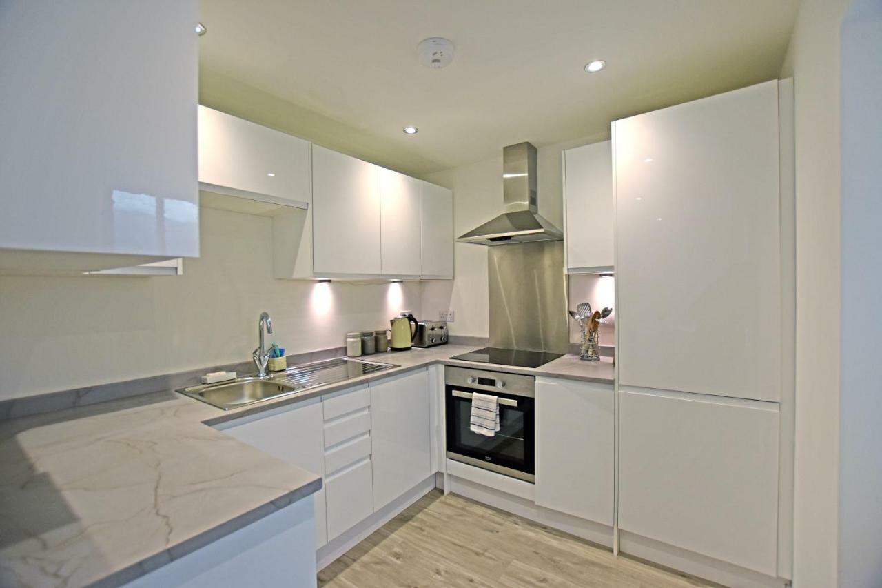 לרוויק Modern Commercial Street Maisonette מראה חיצוני תמונה
